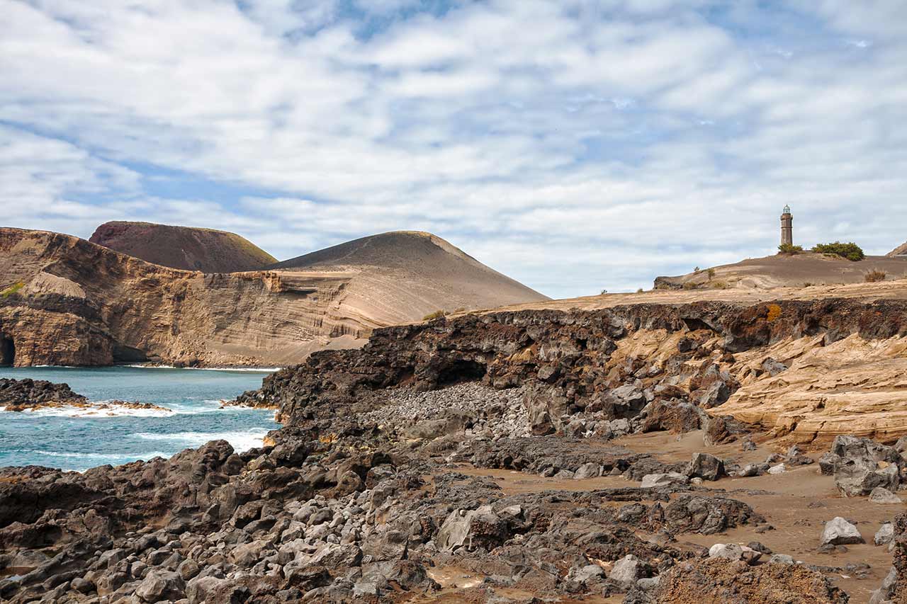 Vulcão dos Capelinhos na ilha do Faial